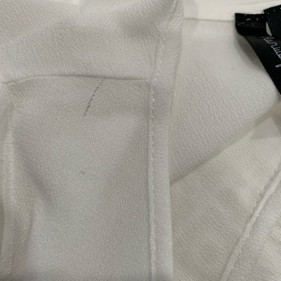 Runaway story blouse top 3/4 sleeve size M - Picture 2 of 7